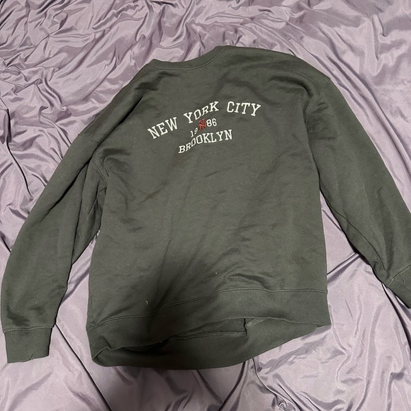 garage crewneck - Picture 1 of 3